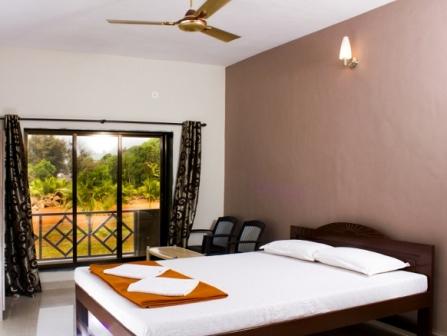 ganpatipule hotels